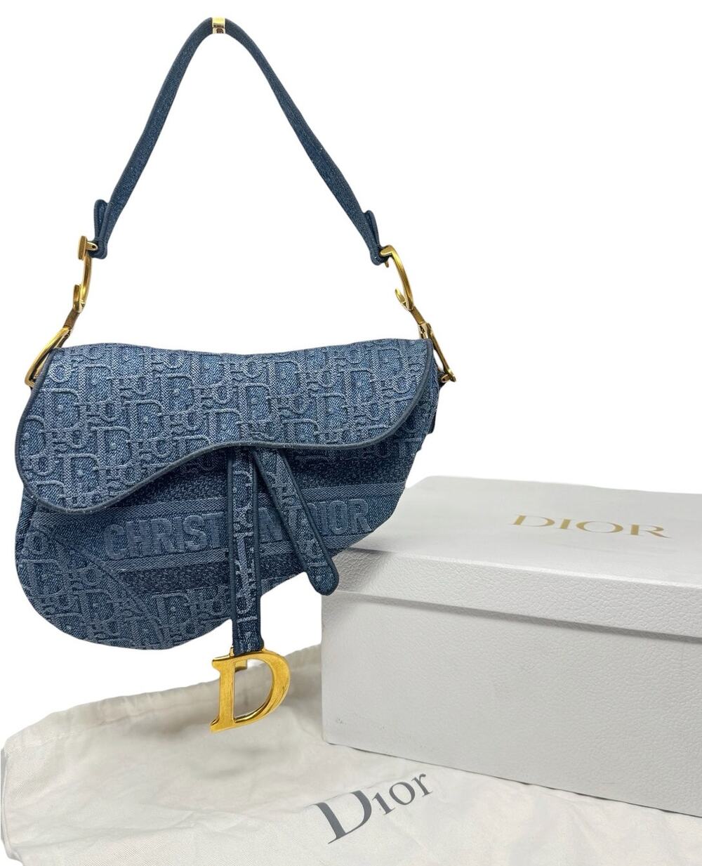✨🛍️ Christian Dior Denim Blue Oblique Embroidered Saddle Bag